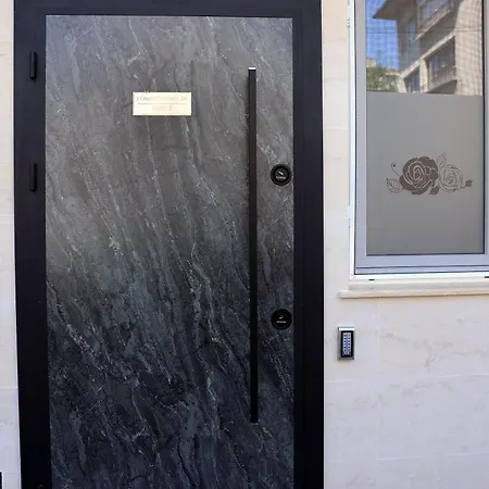 Deluxe 3 Studio City Center Burgas Exterior photo